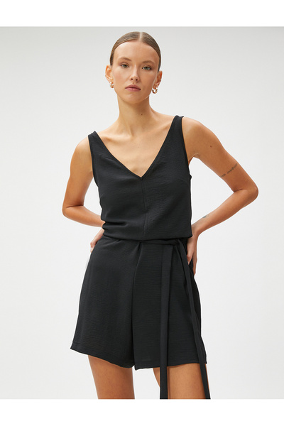 Koton Overall mit Shorts, V-Ausschnitt, ärmellos, Gürtel