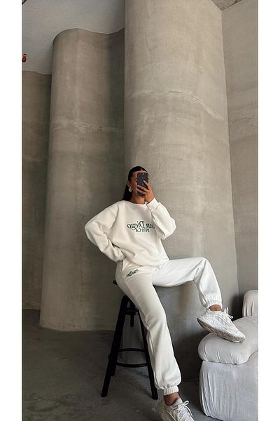 mydukkan.co White Sandiego Tracksuit Set