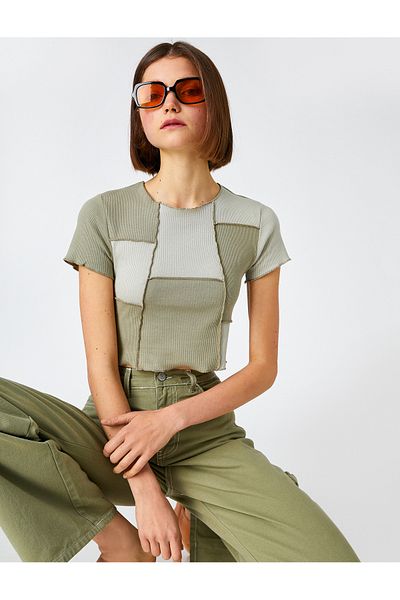 Koton Crop T-Shirt με λεπτομέρεια ραφής Κοντό μανίκι Crew λαιμόκοψη βαμβακερό