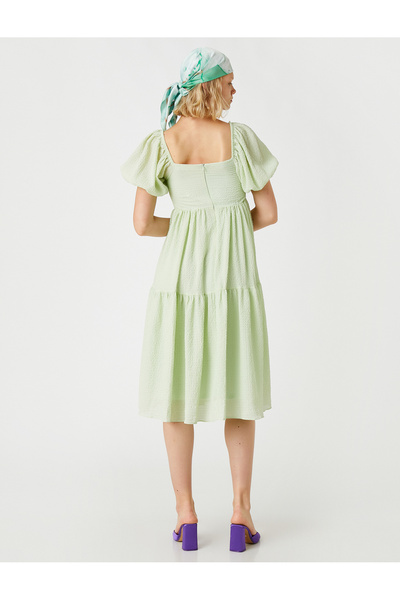 Koton Μίντι φόρεμα Gipe με λεπτομέρειες