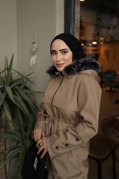 Herita Hijab-Kleid mit Knopfdetail