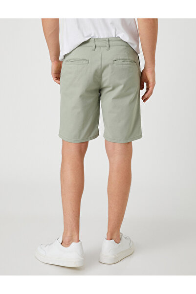 Koton Základní tkané kraťasy s detailní kapsou na knoflík