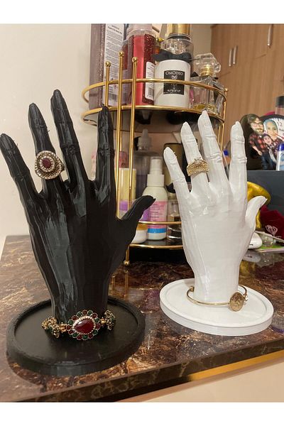 a life in games 20cm Decorative Hand Ring & Bracelet Watch Organizer - Jewellery Anklet Exhibition Jewelry