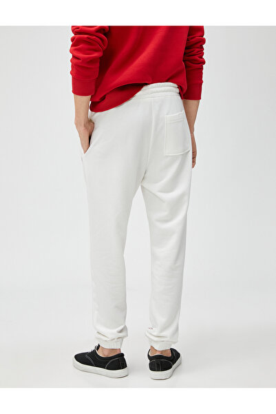 Koton Jogginghose im Rennsport-Stil, bedruckt mit doppelten Spitzentaschen an der Taille