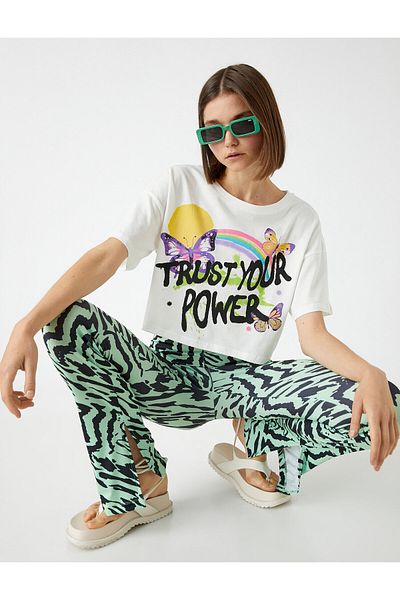 Koton Crop T-Shirt Slogan Nyomtatott Crew Neck