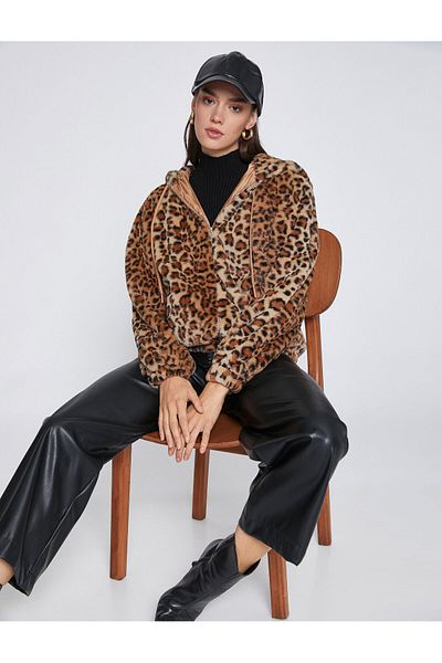 Koton Leopard Patterned Plush Jacket Hooded