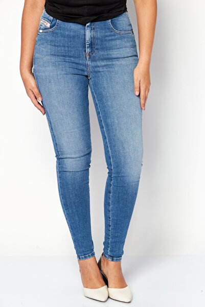 Diesel Women 1984 Slandy Skinny Fit High Waist Wash Stretchable Denim, Blue