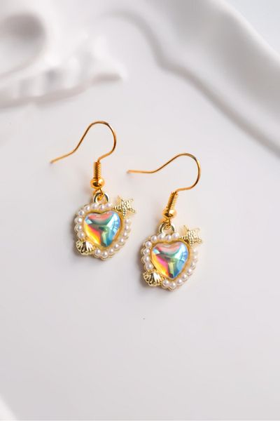 EFBUTİK Holographic Heart Pearl Imported Earrings