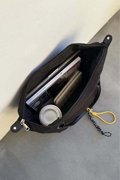 LEONAS Decorative Fancy Parachute Fabric Tote Women's Hand and Shoulder Bag Thomas Black