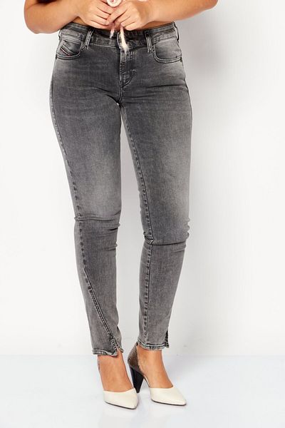 Diesel Women D-jevel Slim Fit Wash Stretchable Denim, Grey