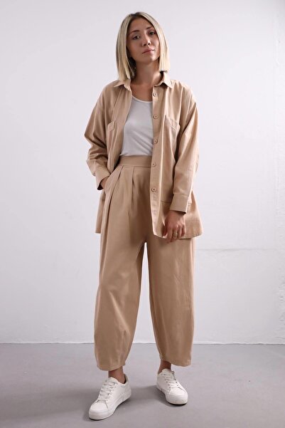 Şaman Butik Bej Paçadan Pileli Salaş Pantolon