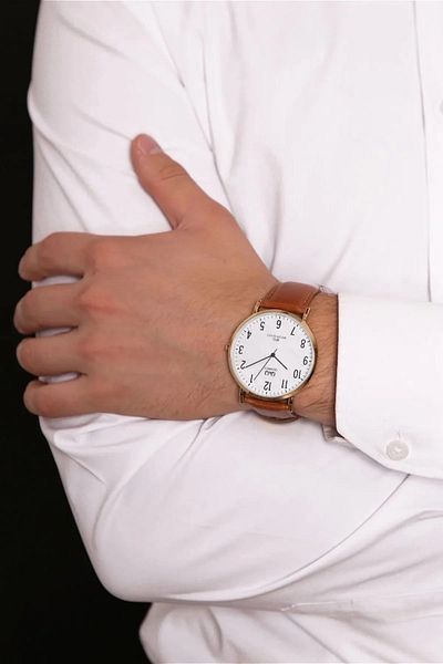 Q&Q Classic Men's Wrist Watch with Tan Leather Band and Numbers