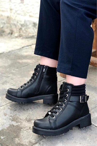 Wickers Kadın Kemer Detaylı Bot