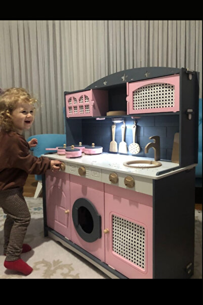 Hedef Çocuklar İçin Eğlencelik Pembe Mutfak ve Çay Seti