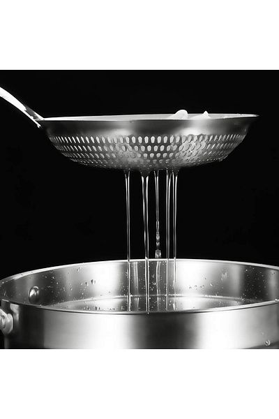 Transformacion Stainless Steel Perforated Large Colander, Easy Clean Model 721087