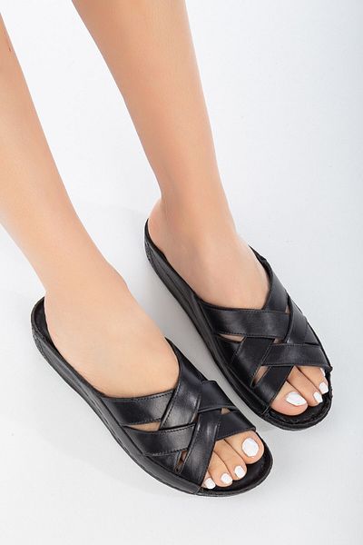 The Dortex Shoes Οι γυναικείες παντόφλες από γνήσιο δέρμα Dortex Orthopedic Wedge Heel Slippers