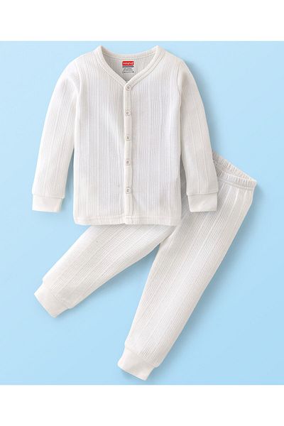 Babyhug طقم ملابس حرارية بأكمام كاملة من القطن من Babyhug بلون سادة - أبيض
