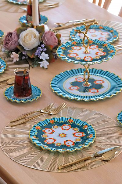 Glore Madeira Gold Gilded 6-Piece 25-Piece Cake Tea Treat Set