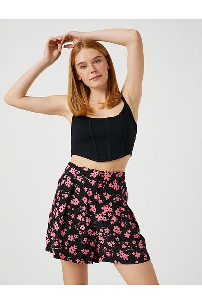 Koton Wide Leg Shorts Floral Pleated Rayon Blended
