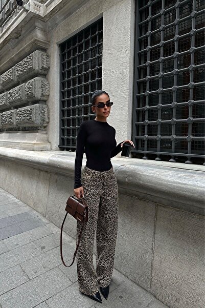 YOUR NAME ψηλός λαιμός Μαύρη γυναικεία μπλούζα με μακριά μανίκια