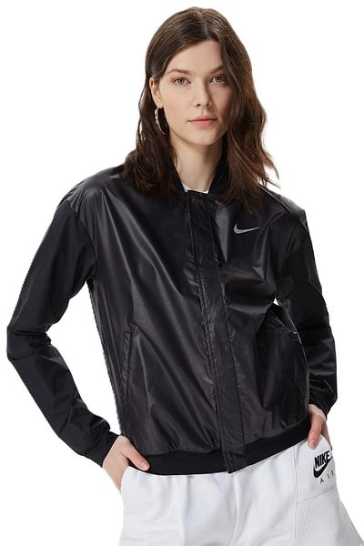 Nike Black Swoosh Run Women's Running Jacket