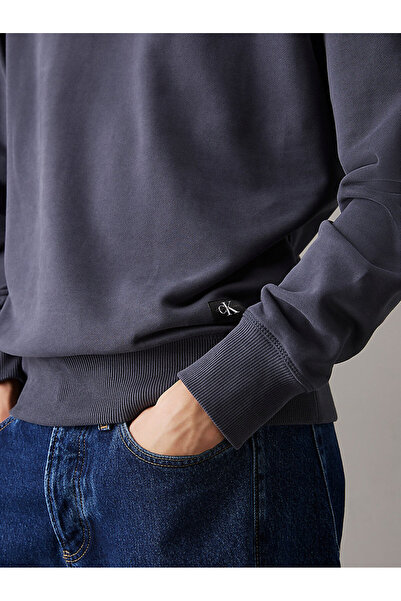 Calvin Klein TKANÝ ŠTÍTEK POSÁDKOVÝ KRK