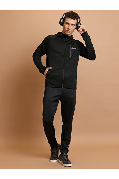 Highlander By Styli Panelled Regular Fit Hooded Jacket