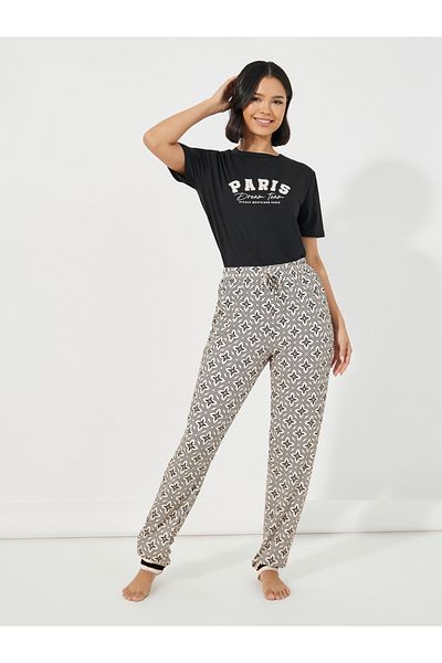 Styli Paris Slogan Print T-Shirt & Printed Cuffed Pyjama Set