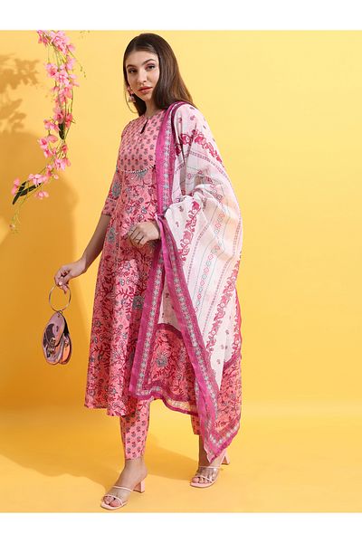 Ketch By Styli Pack of 3 - Floral Print Anarkali Kurta, Trousers & Dupatta