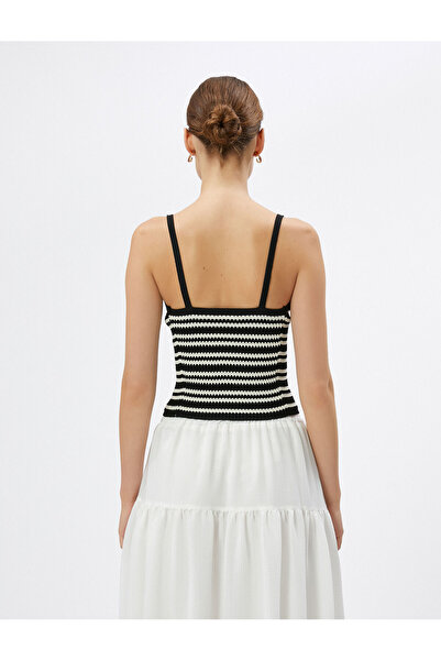 Koton Πλεκτά εσώρουχα με βελονάκι με λεπτές τιράντες με V λαιμόκοψη