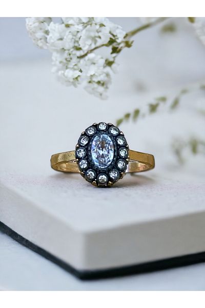 FAYRA ACCESSORIES Oval Cut Zircon Stone Ring