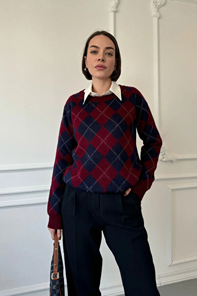 Nisantasimoda سترة نسائية محبوكة بنمط الماس مع خياطة على الكتف