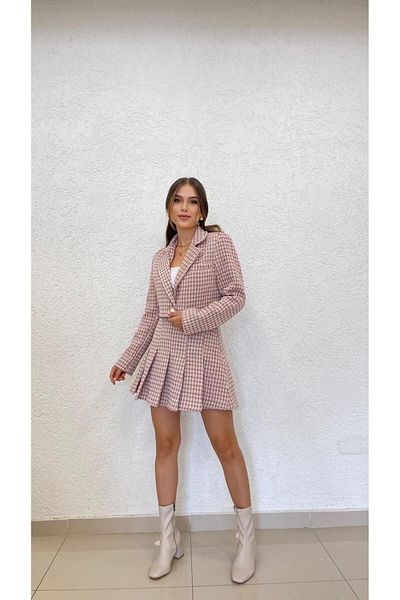 MODA Women's Pink Chanel Fabric Short Jacket and Pleated Skirt Set