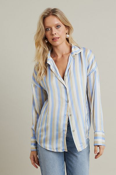 Cool & Modest Cămașă de damă din satin - culoare vanilie, model albastru, MSHR9