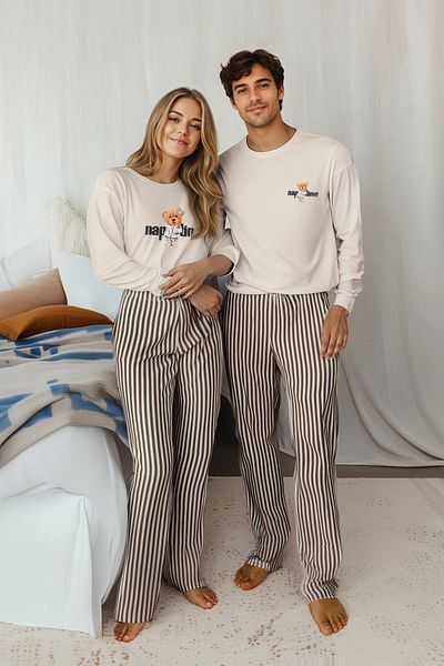 Trendyol Collection Sada dámského párového pyžama Ecru Color – 100% bavlna s proužky a medvídkem Thmaw25Pt00171