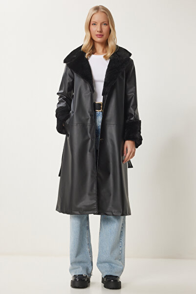 Happiness İstanbul Dámský kabát z umělé kůže s černým kožešinovým límcem RV00140