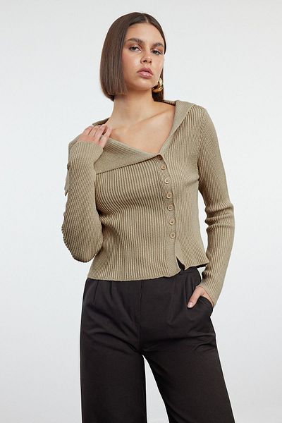 Trendyol Collection Beige Premium-Strickjacke – Spezialgarn TWOAW25HI00254