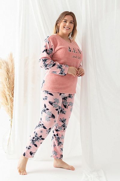 Trendyol Curve Pink Floral Print Patterned Knitted Pajamas Set Tbbaw25Ai00100