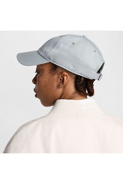 Nike Unkclubcapucbsmswshl