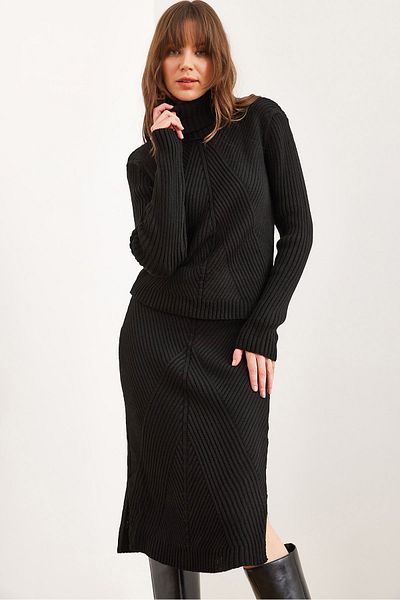 Olalook Women's Black Geometric Textured Skirt Knitwear Suit Tkm- 19000325