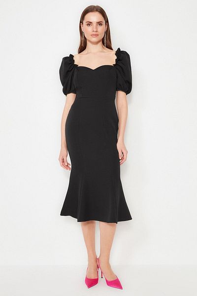 Trendyol Collection Schwarzes, gewebtes, elegantes Abendkleid mit Kragendetail, Nachtabendkleid TPRSS21EL0053