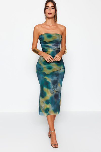 Trendyol Collection Többszínű testhezálló kötött tüll elegáns estélyi ruha éjszakai ballagási ruha TPRAW24EL00303