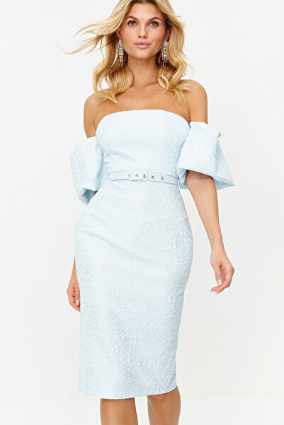 Trendyol Collection Světle modré večerní šaty s podšívkou s texturou Shahter Večerní šaty pro návrat domů