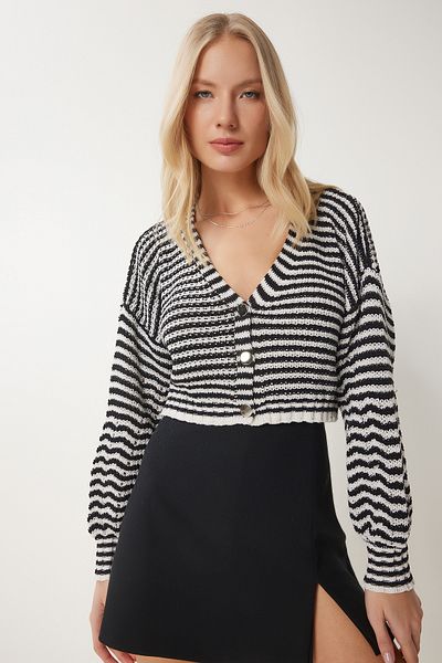 Happiness İstanbul Women's Black Cream Openwork Buttoned Crop Knitwear Cardigan AN00178