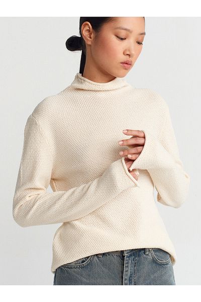 Dilvin 10681 Stand Collar Thin Textured Knitwear Sweater-Ecru