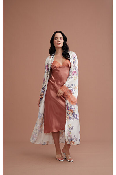 Marpessa Ipek Saten Özel Dantel Detaylı Gecelik Ve Sabahlık Takımı