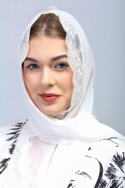 ByLohusa Effortt Ecru - Pregnant and Maternity Mevlüt Chiffon Shawl