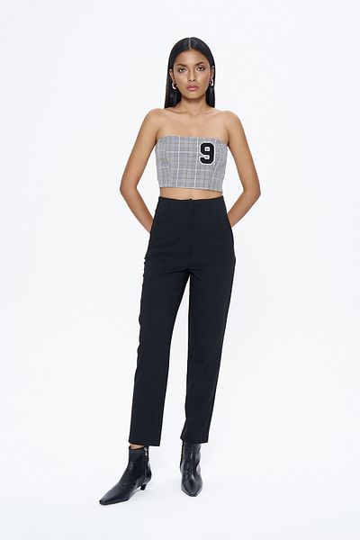 Quzu Dart Detailed Trousers Black