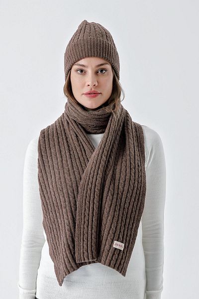 CHUBA Дамски комплект дамски шапки с мек ключ и коса - кафяв 23W503
