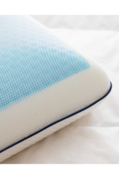 Madame Coco Fuchsia Visco Jel Serinletici Yastık - Beyaz - 60x40 cm